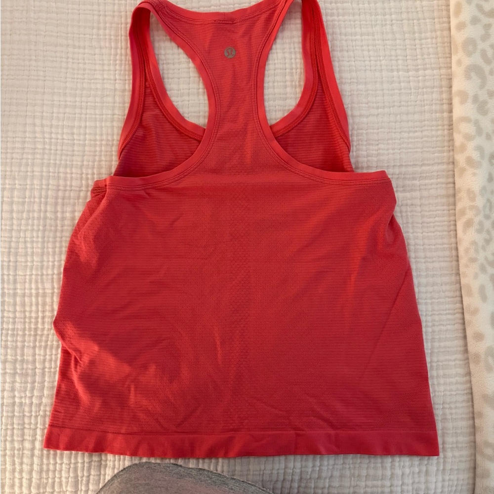 Lululemon Swiftly Tech Tank